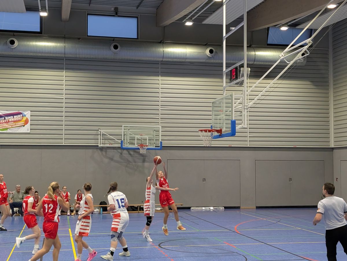 Derbysieg! Oldenburg TB 2 lässt Bürgerfelder TB II keine Chance (62:36), Bild 8 von 9