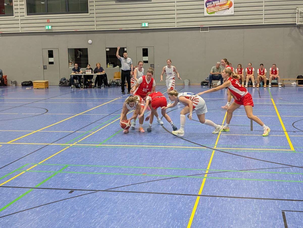 Derbysieg! Oldenburg TB 2 lässt Bürgerfelder TB II keine Chance (62:36), Bild 5 von 9
