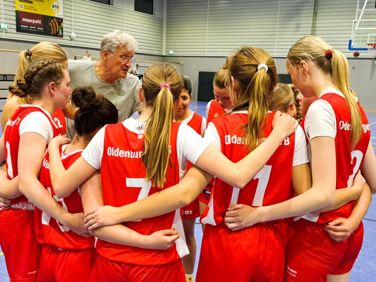 Derbysieg! Oldenburg TB 2 lässt Bürgerfelder TB II keine Chance (62:36), Bild 1 von 9